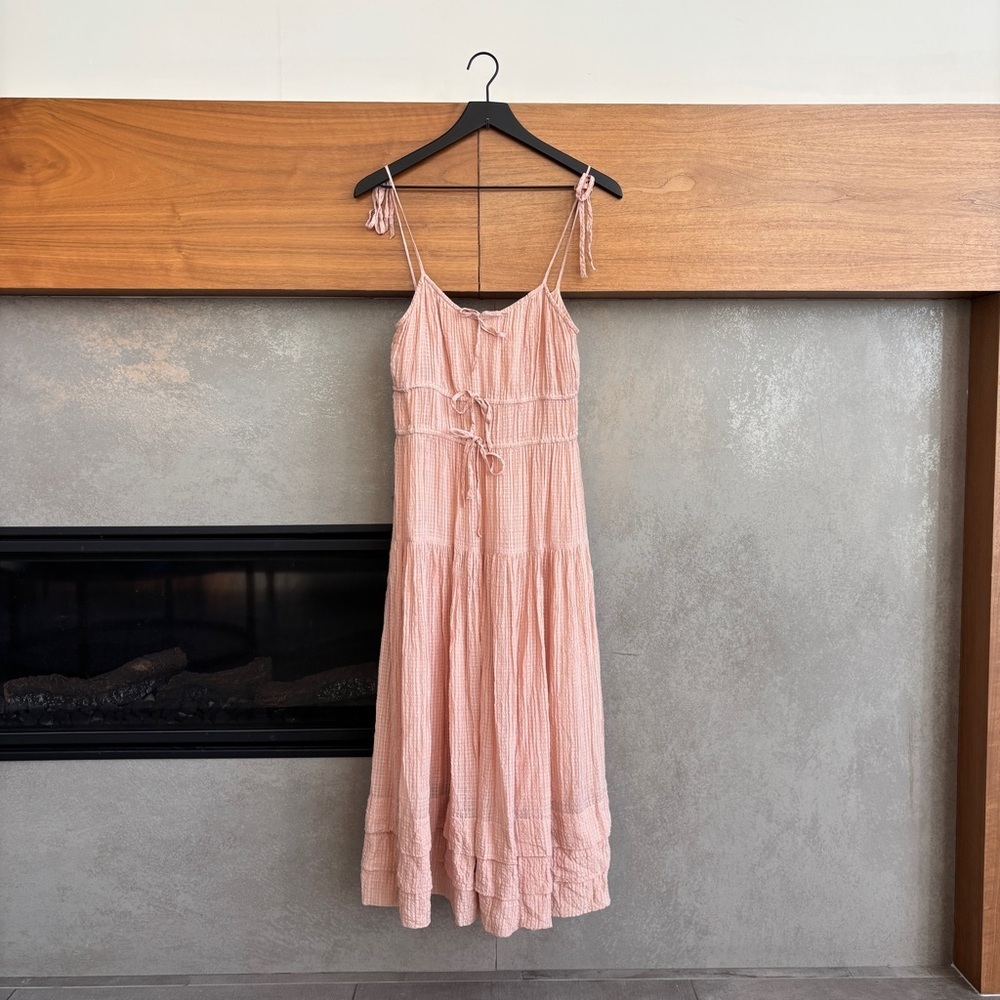 Unsubscribed Strappy Maxi‎ Dress in Peach, Size 8